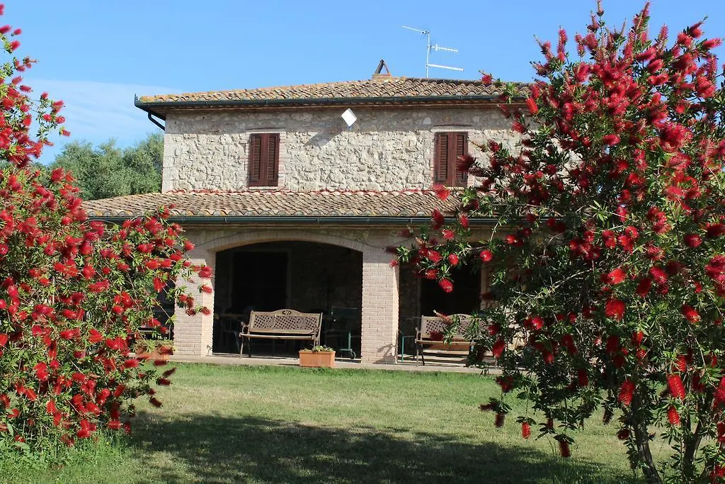 Farm stay Agriturismo Il Poggiolo Montemerano